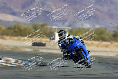 media/Jan-09-2022-SoCal Trackdays (Sun) [[2b1fec8404]]/Turn 14 (10am)/